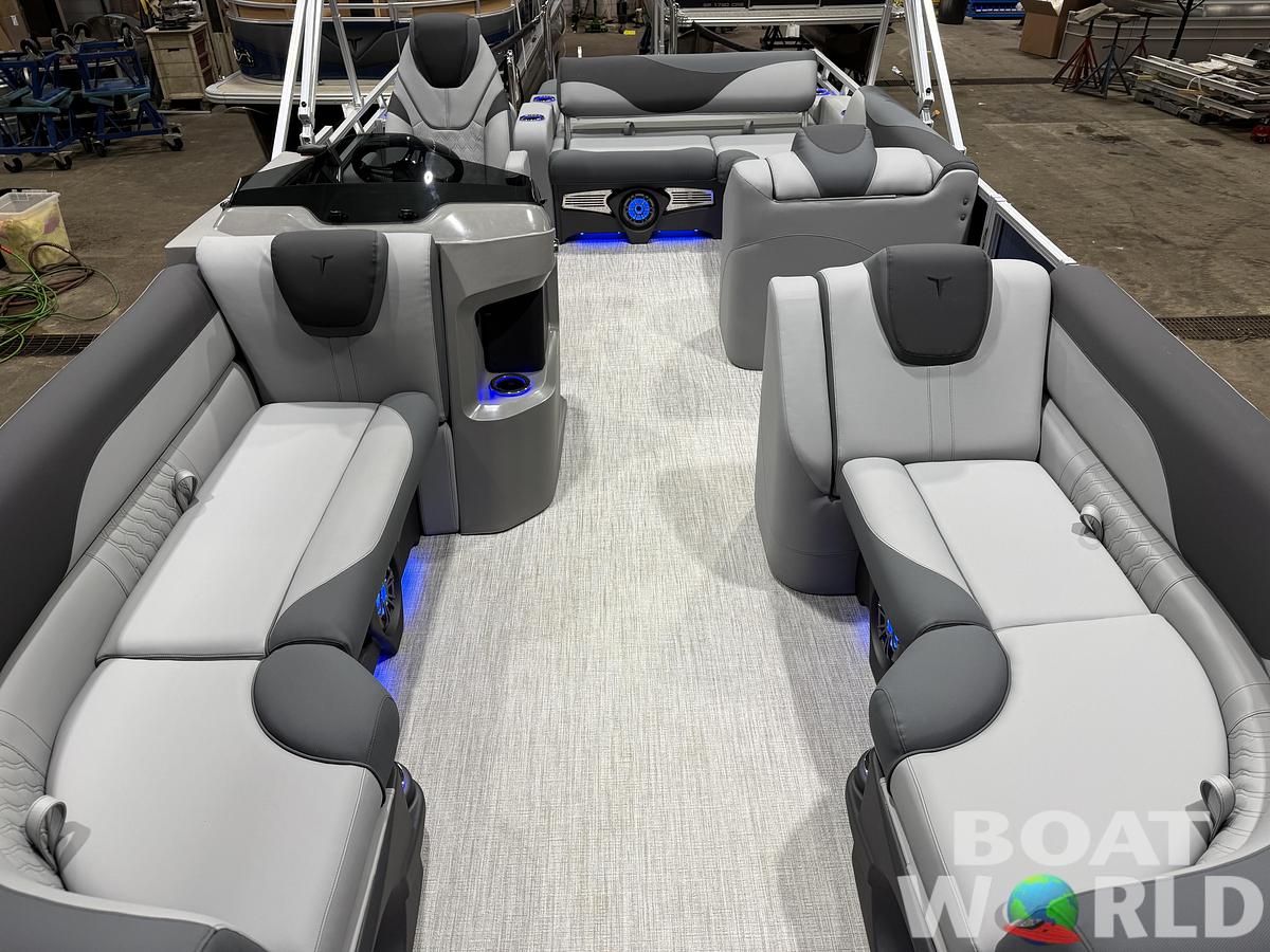 2026 Tahoe Pontoons LTZ 2385 Swingback (VRB) Tritoon