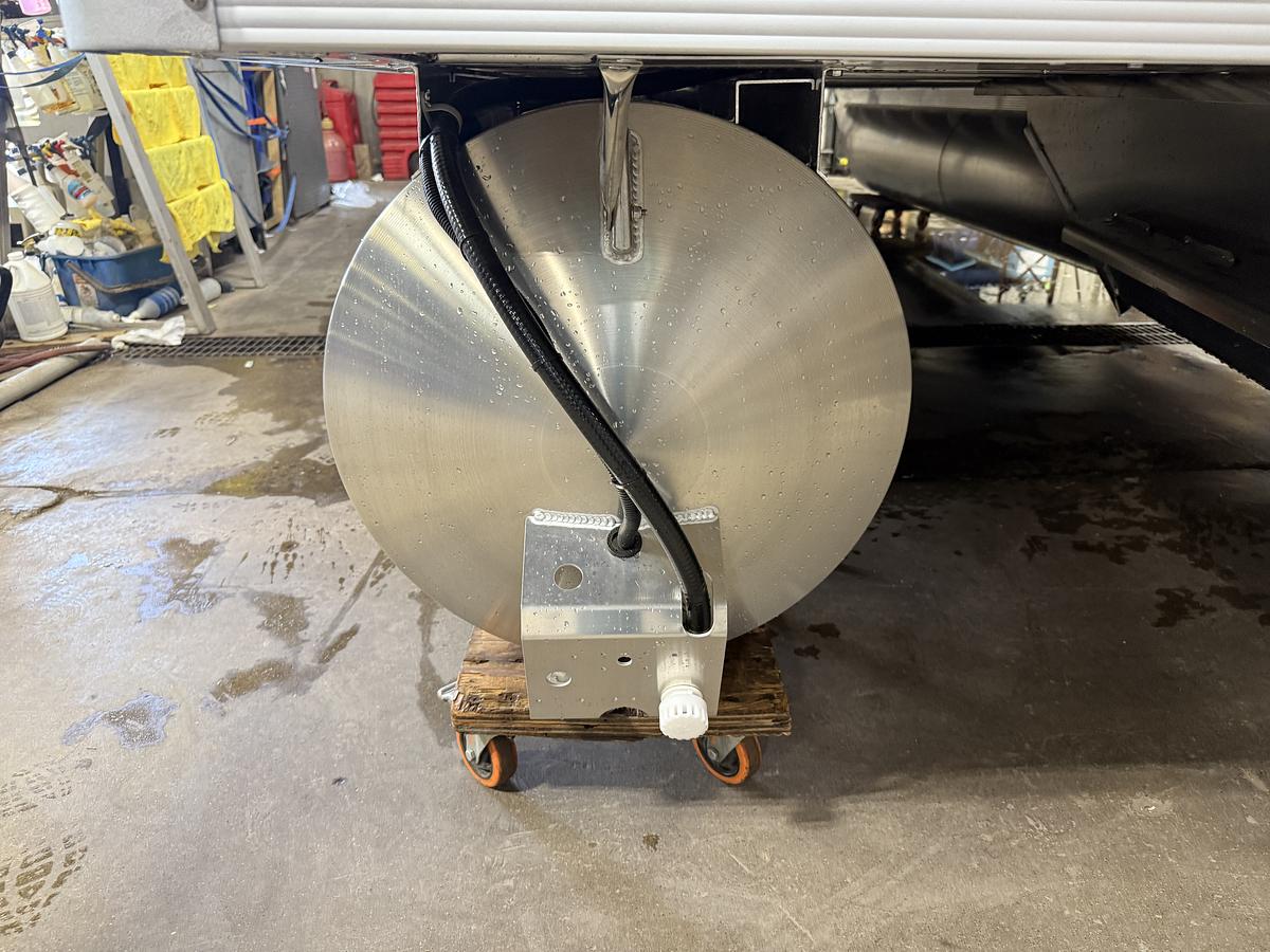 2026 Tahoe Pontoons Sport 2385 Rear Fish & Honda 4-Stroke EFI