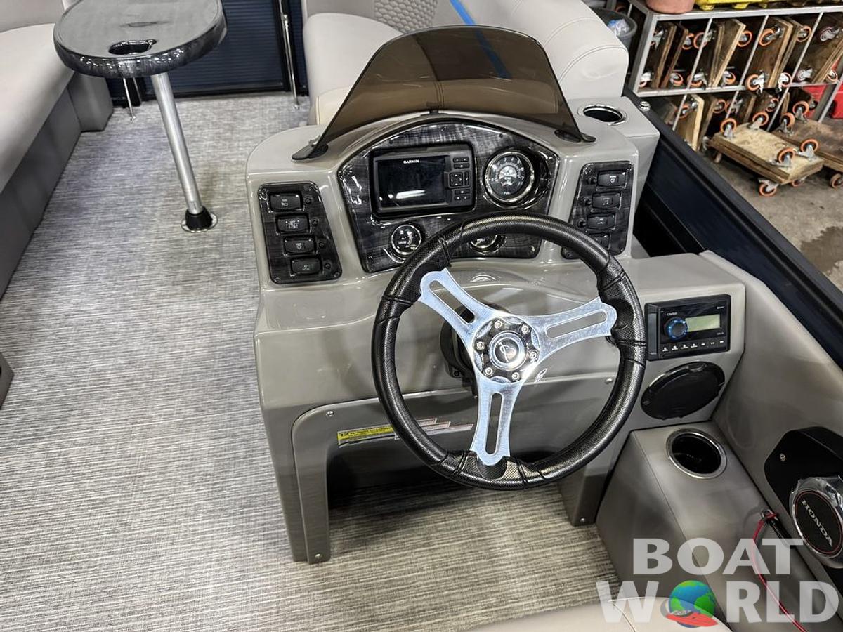 Used 2023 Qwest Pontoons 822 E-Class RLS LT Pontoon