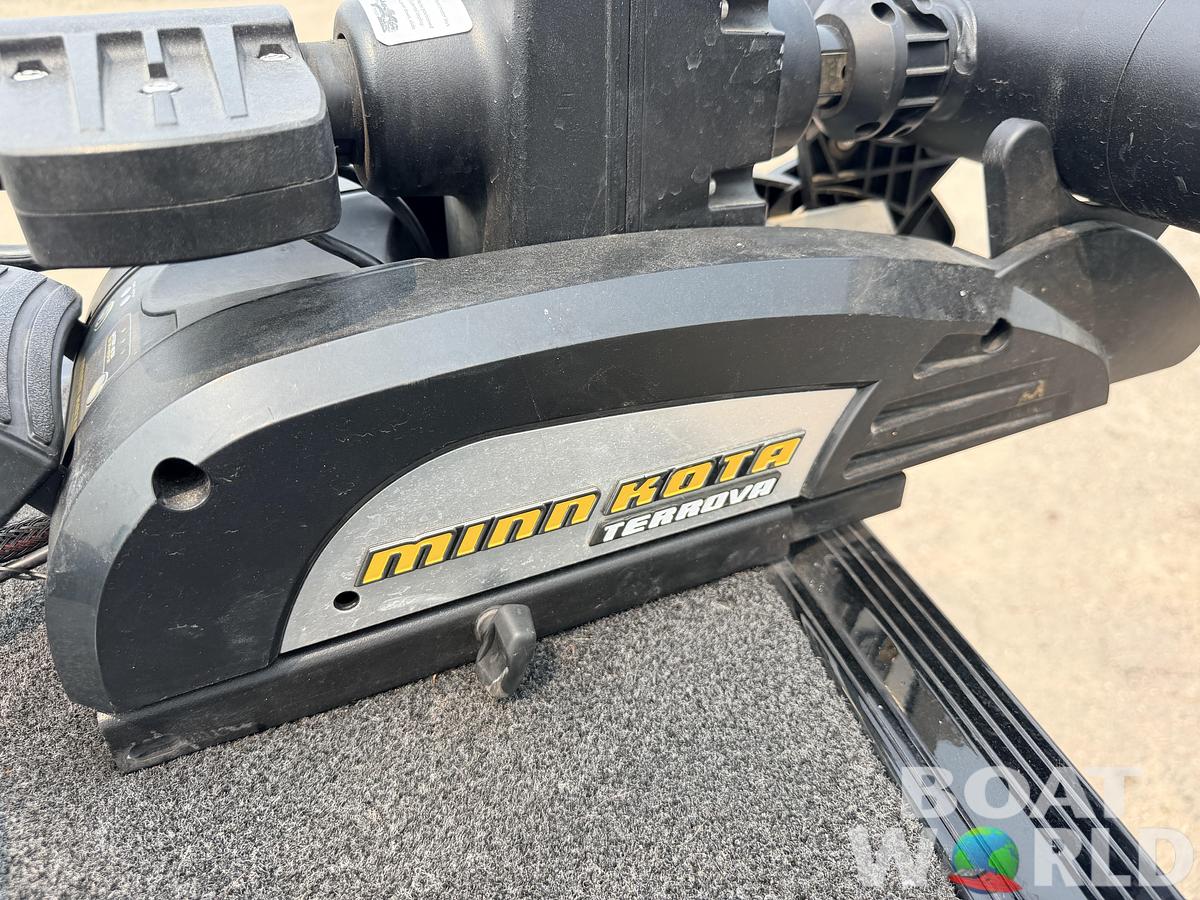Used 2017 Alumacraft Competitor 165 Sport & 90HP Suzuki 4Stroke -$24,995