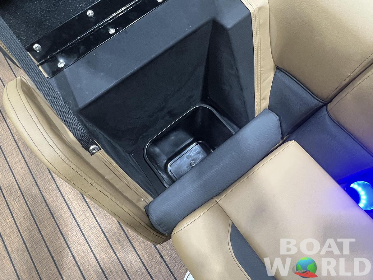 2026 Bentley Legacy 220 QSB Swingback $43995