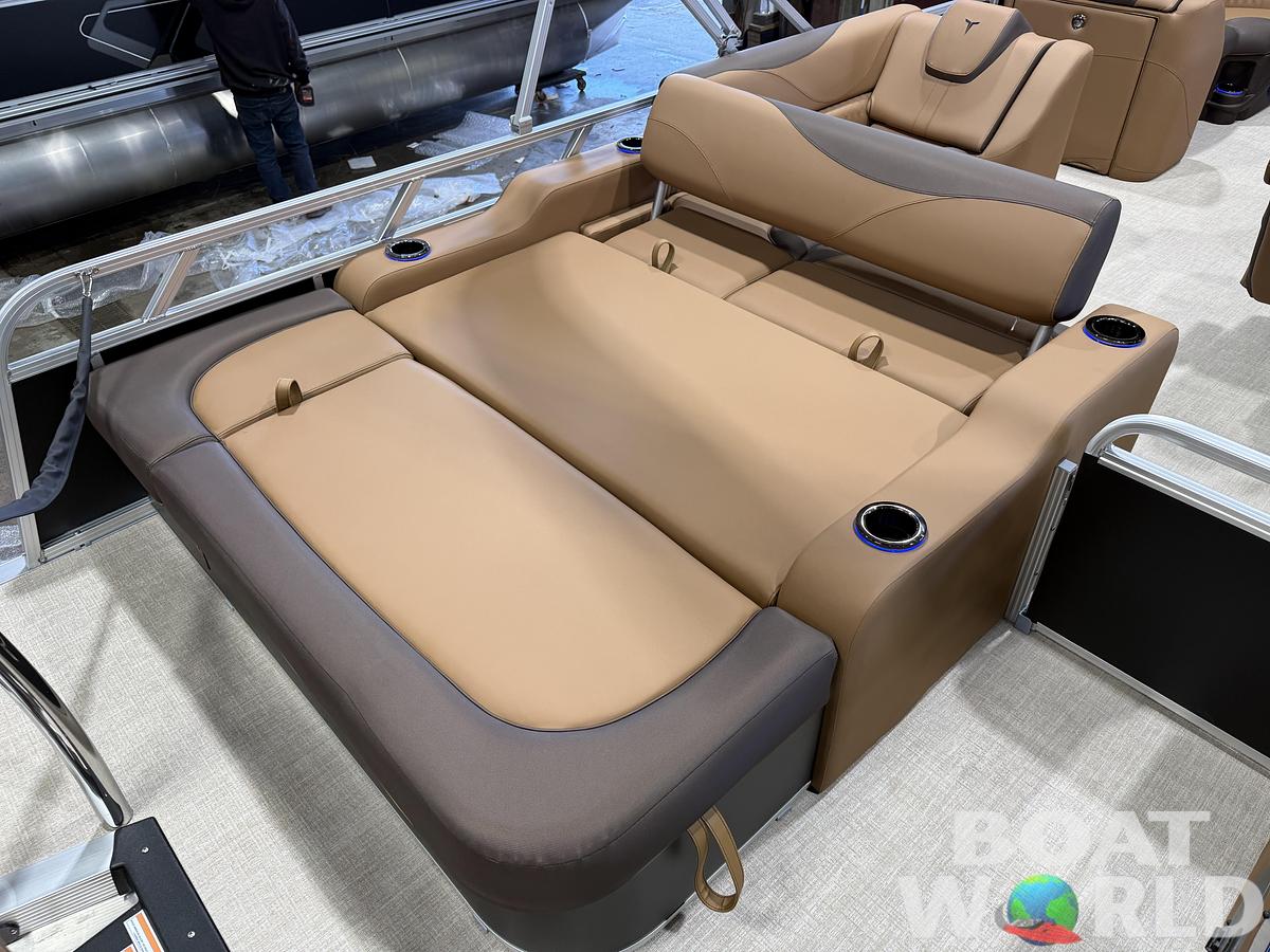2027 Tahoe LTZ VRB Swingback Tritoon & Honda $53995