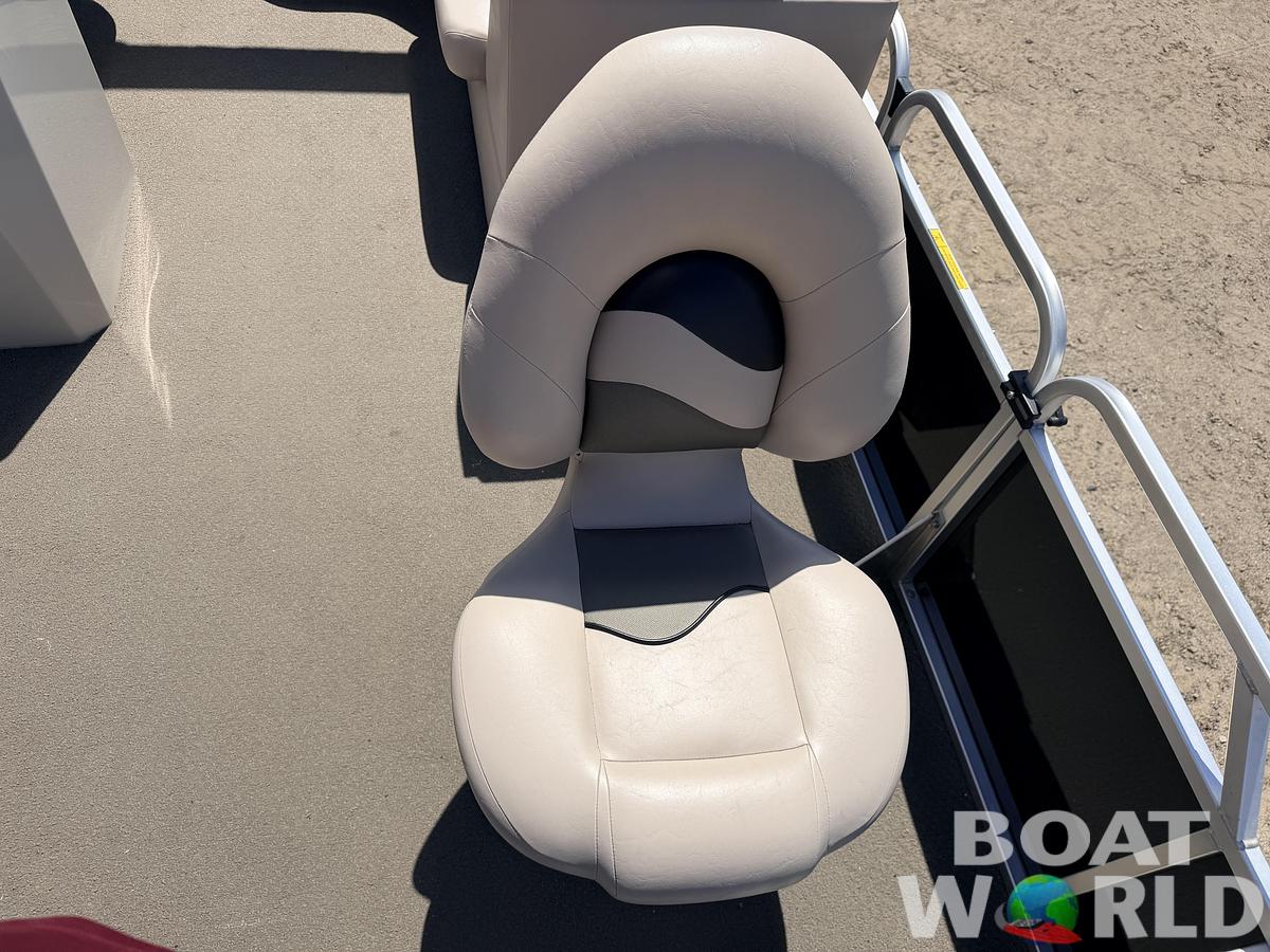 Used 2013 Qwest 7516 Adventure & 40HP Mercury 4Stroke - $16,995