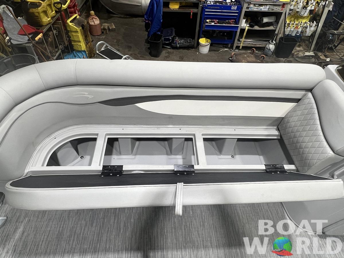 Used 2023 Bennington 21 SLCP Pontoon