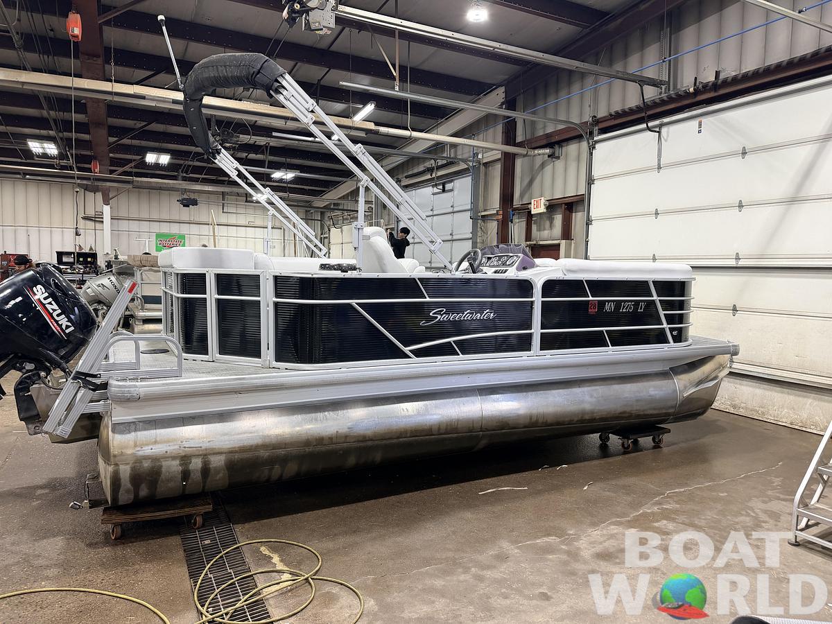 Used 2020 Sweetwater 2086 Cruise Pontoon & 70HP Suzuki 4Stroke -$25,995