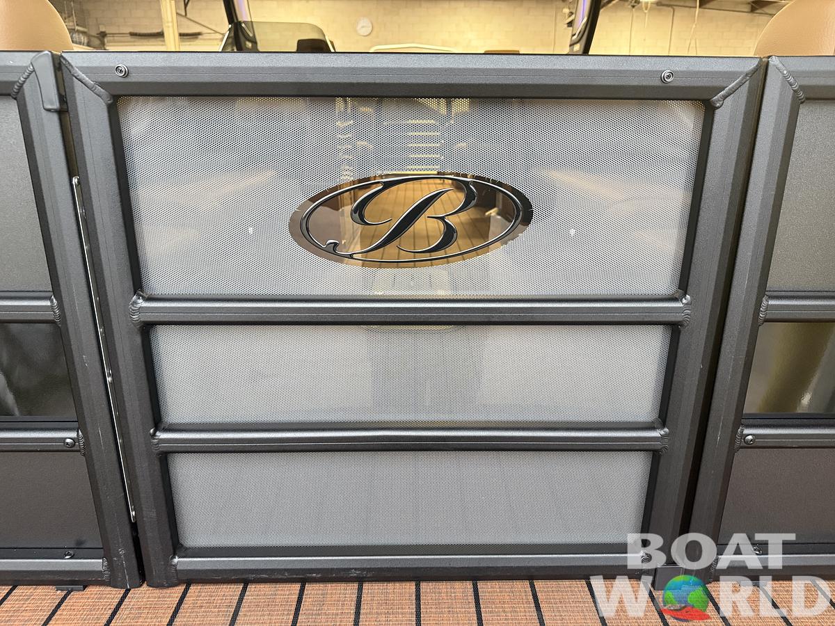 2026 Bentley Pontoons Elite 253 Admiral Quad Lounge Tritoon & 4-Stroke EFI