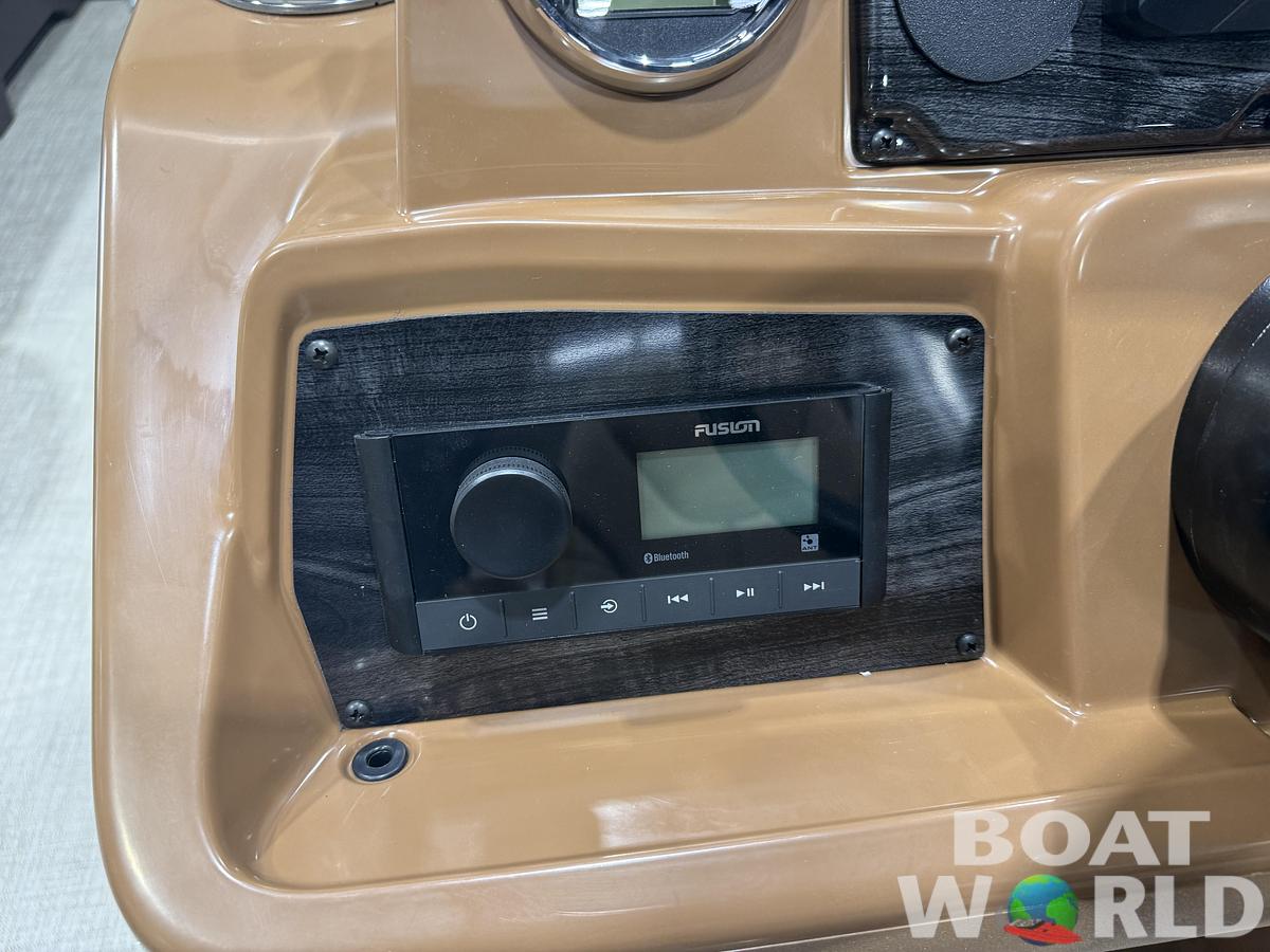 2027 Tahoe Sport CRB 2180 Cruise Rear Bench Pontoon $30995