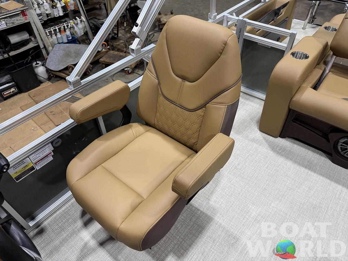 2026 Tahoe Pontoons Sport 2180 Swingback (VRB)