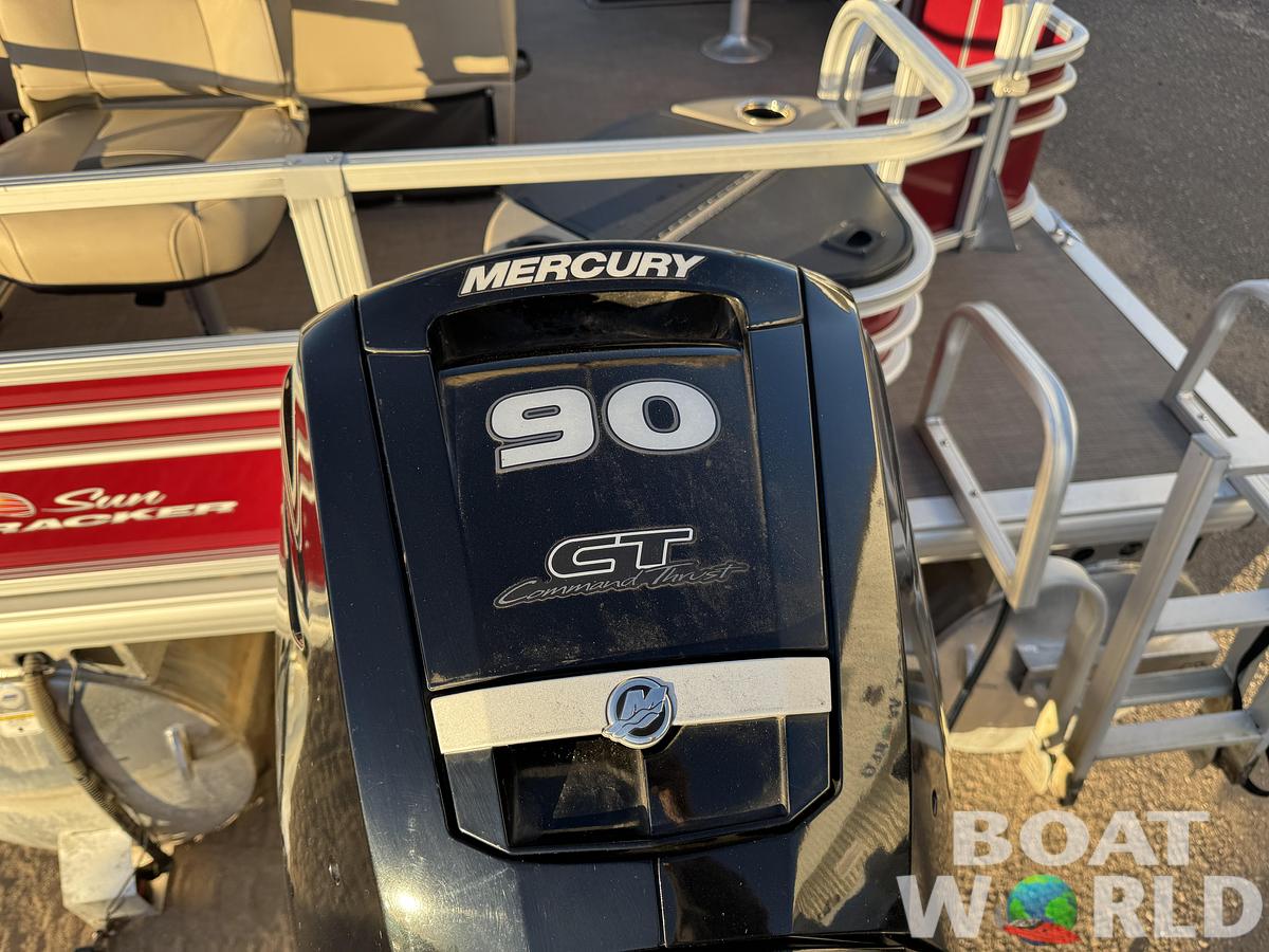 Used 2020 Sun Tracker Fishin Barge 20 DLX Pontoon