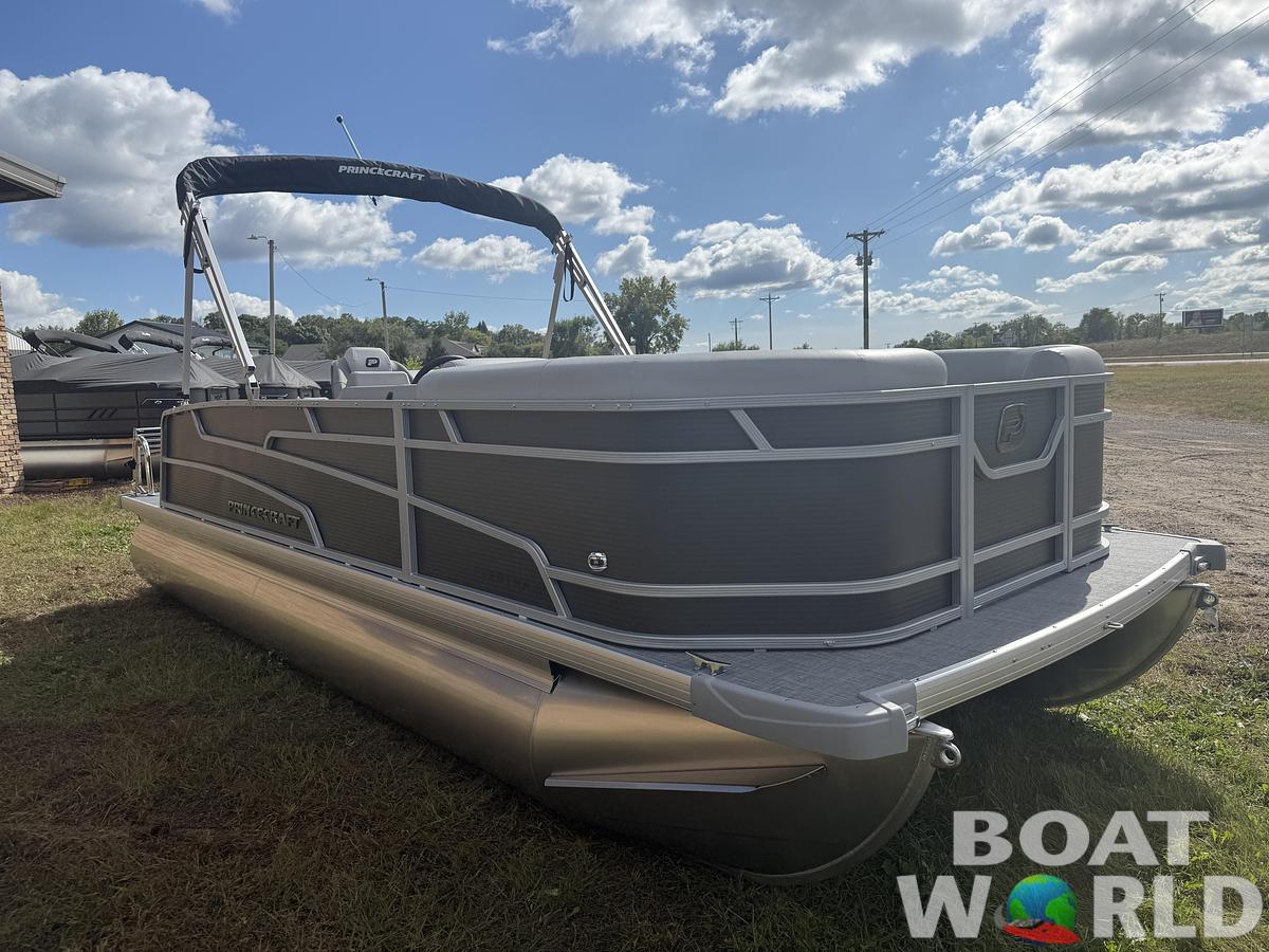 2026 Princecraft Vectra 21 RL Swingback Lounge Pontoon & Mercury 4-Stroke EFI