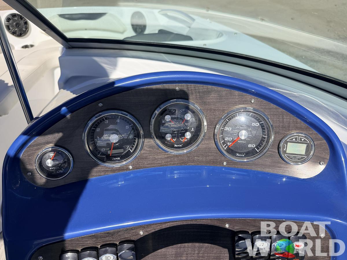 Used 2017 Rinker QX19 Bowrider & 250HP 4.5L V6 Mercruiser -$17,995