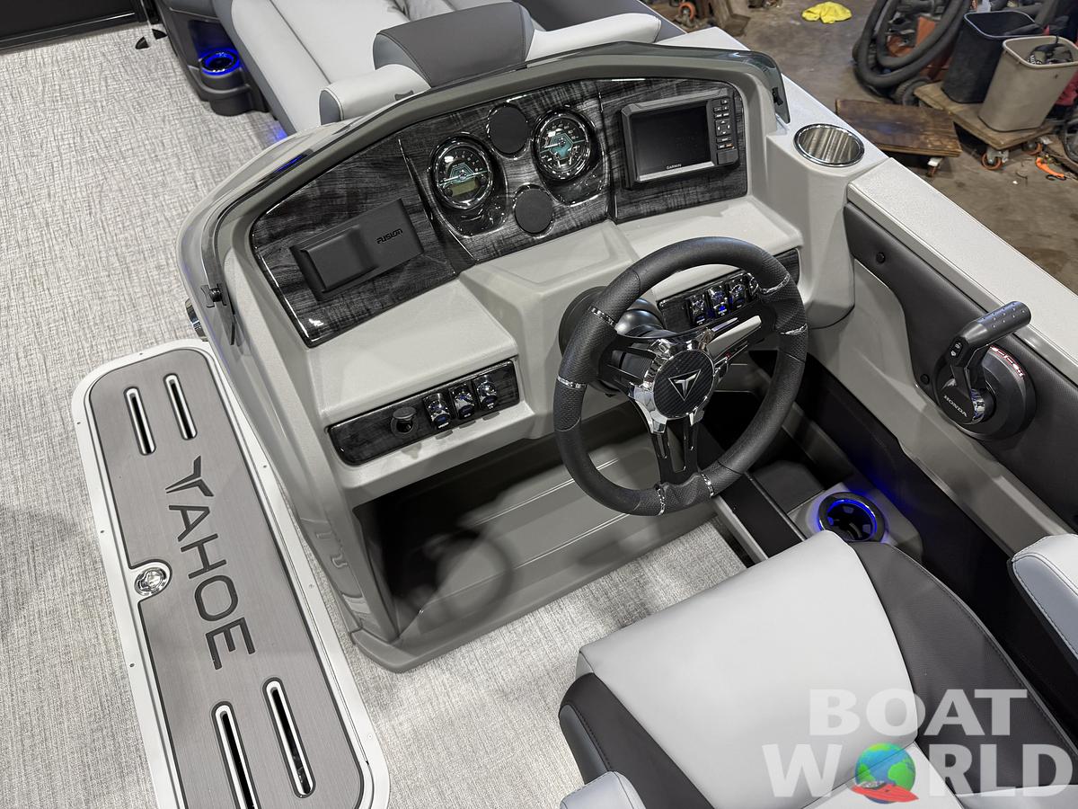 2027 Tahoe LTZ 2585 Elite Cruise Tritoon 300HP $69995