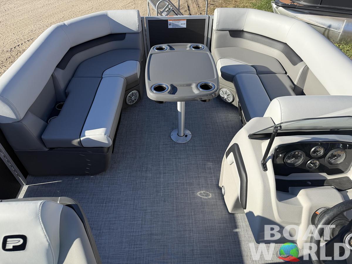2026 Princecraft Vectra 21 RL Swingback SS Pontoon 