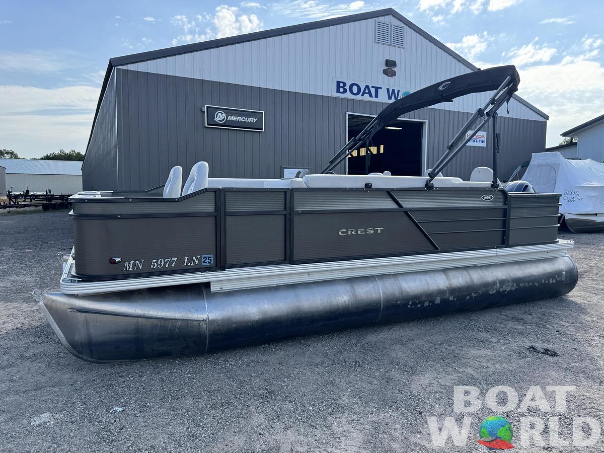 Used 2017 Crest  200 Pontoon with 115HP Yamaha Fourstroke EFI