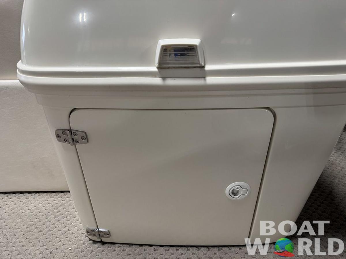 Used 2005 Misty Harbor Boats 2285 GM Pontoon