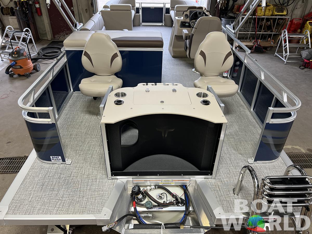 2026 Tahoe Pontoons Sport 2385 Rear Fish & Honda 4-Stroke EFI