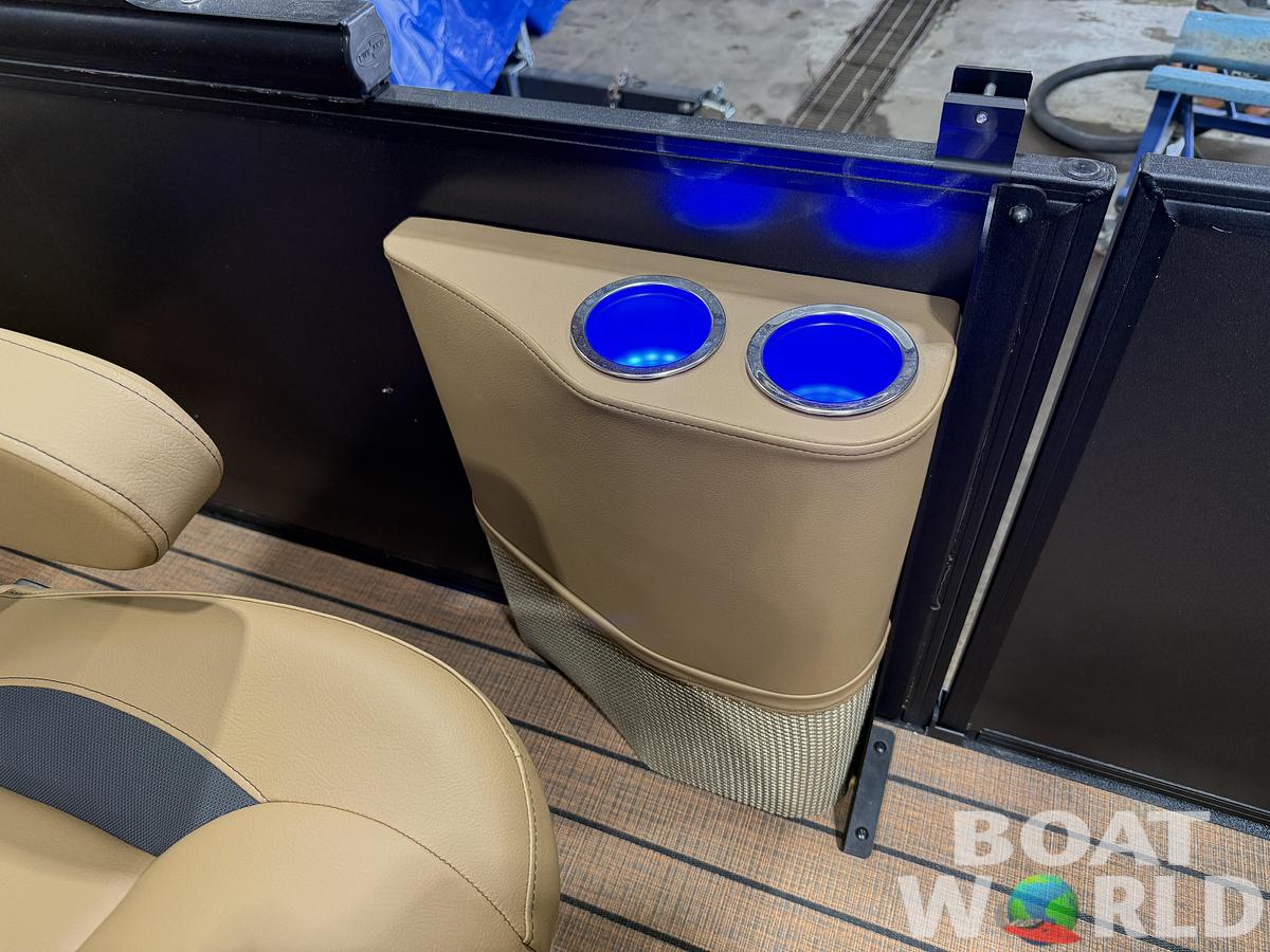 2027 Bentley 300hp Swingback Legacy 243 Tritoon $69995