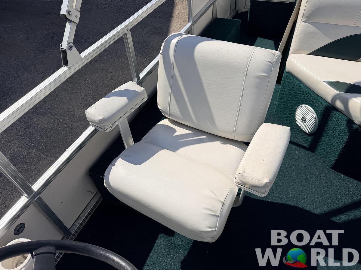 Used 2008 Tahoe Pontoons 22 Fish 'N Fun & (2021) 90HP Mercury 4Stroke EFI -$17,995