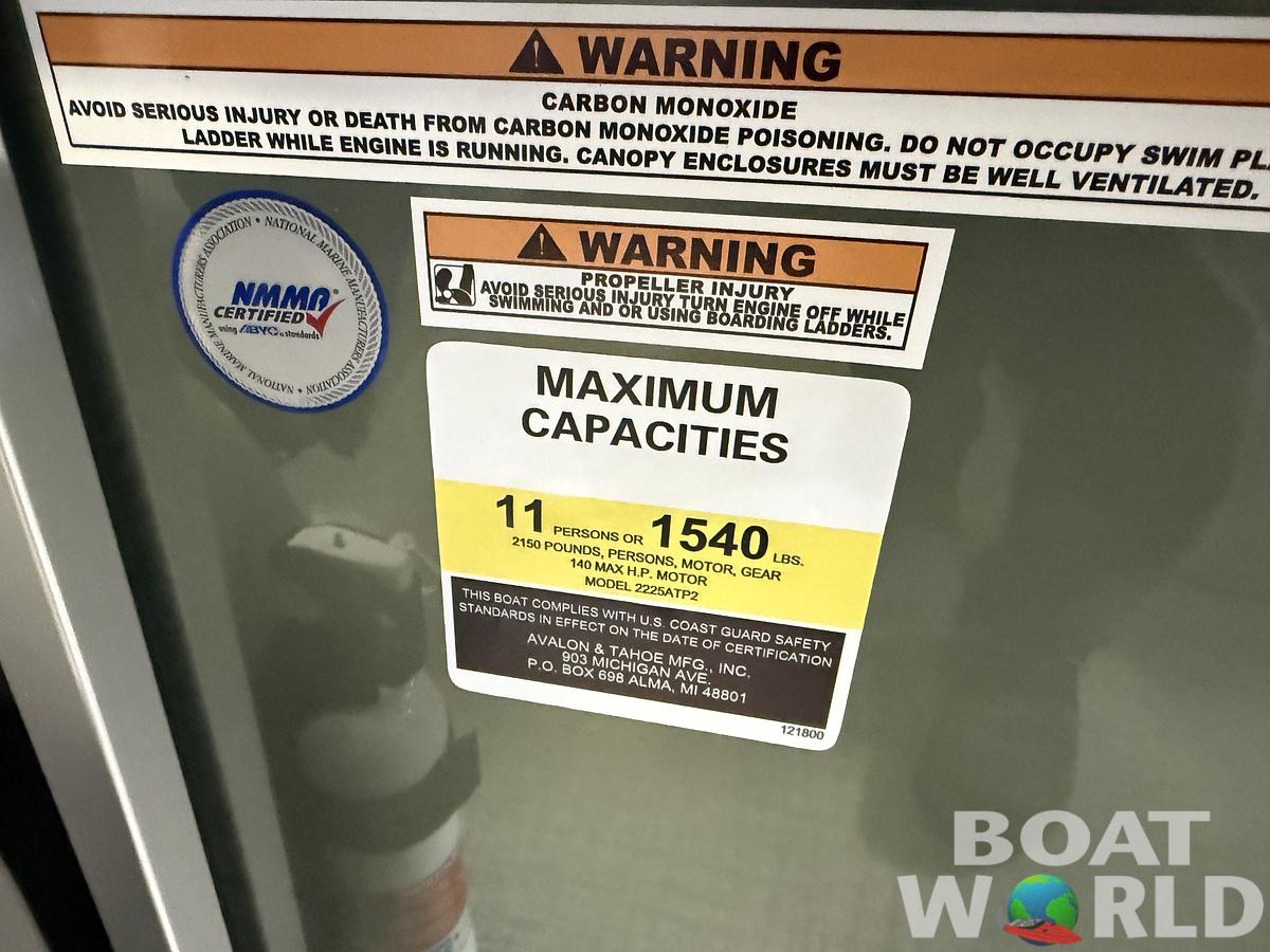 2025 Tahoe Pontoons LTZ 2385 Swingback (VRL) & Honda 4-Stroke EFI