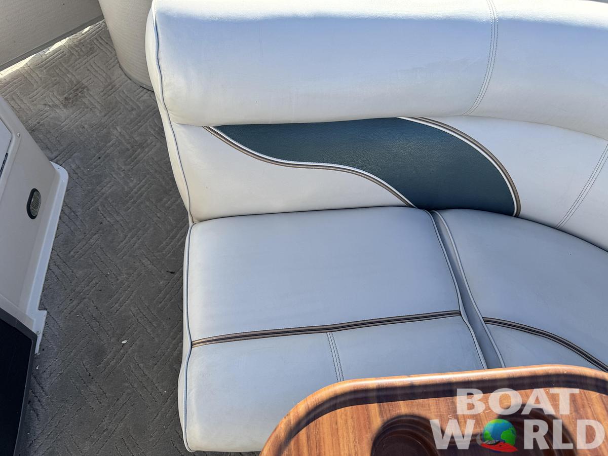 Used 2003 Premier 230 Grand Majestic Tri-toon Pontoon & 200HP Honda 4-Stroke EFI