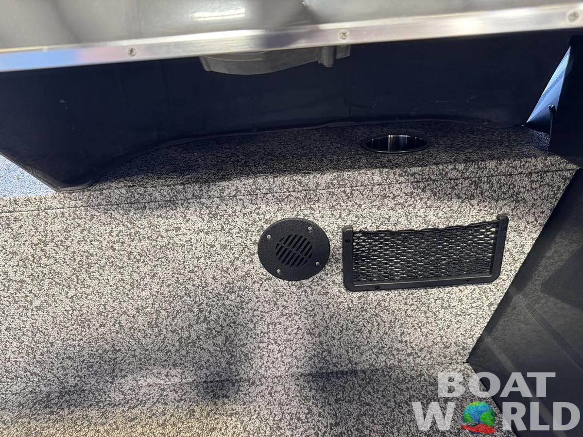 2025 Mirrocraft F167 Side Console & Honda 60HP 4-Stroke EFI