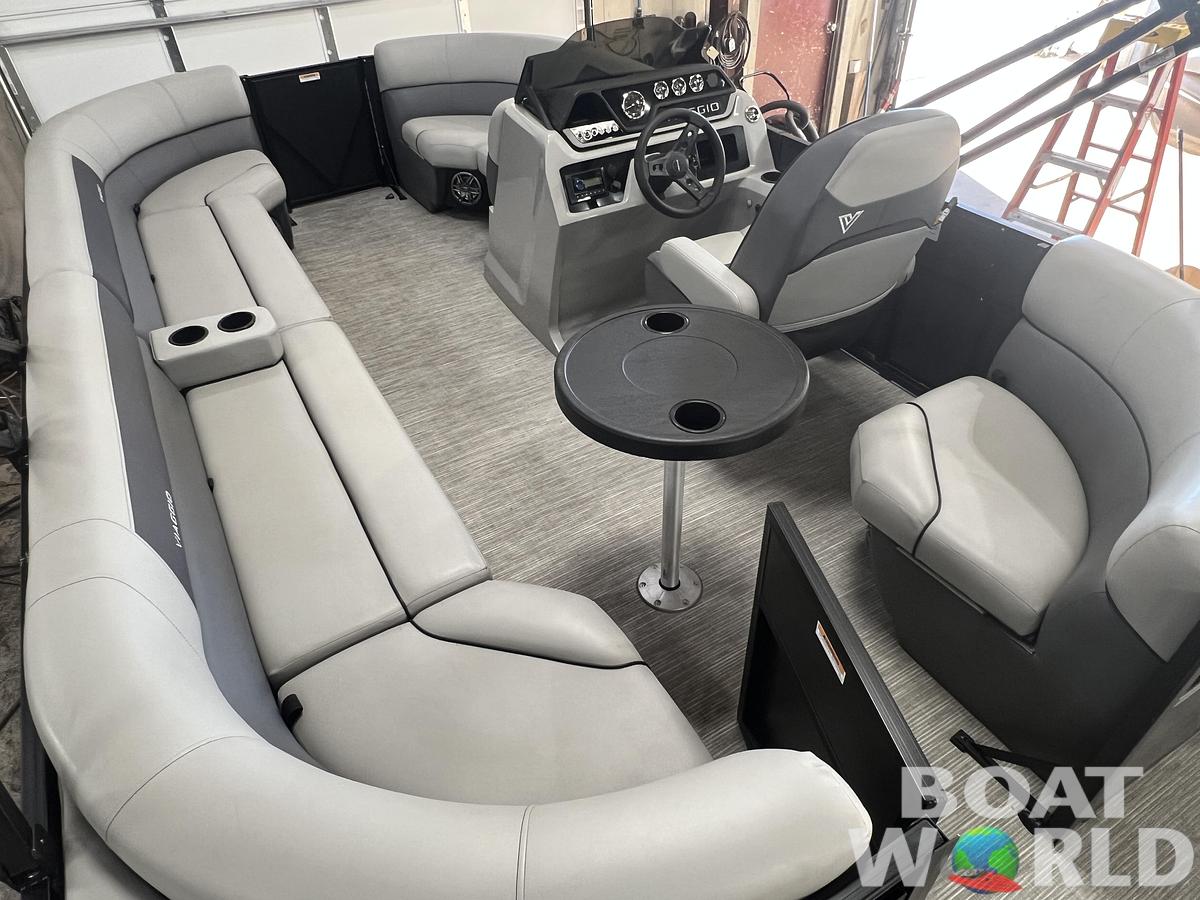 Used 2024 Viaggio Lago V16U & 60HP Suzuki 4Stroke -$24,995