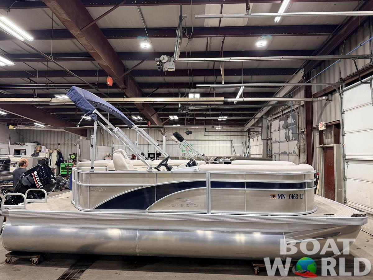 Used 2018 Bennington 20 SLX Pontoon
