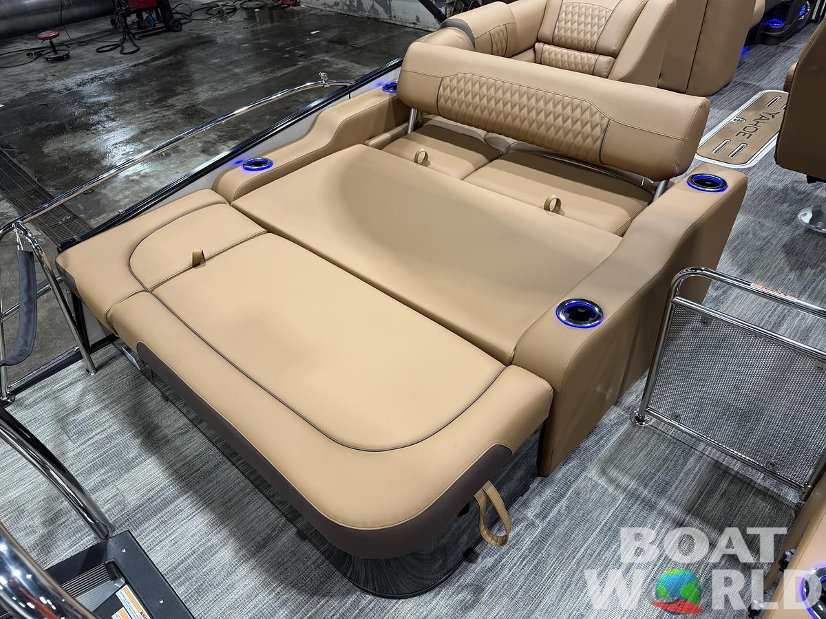 2026 Tahoe Pontoons Cascade 2385 Swingback (VRB) Tritoon 