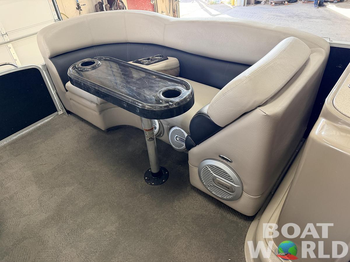 Used 2012 Premier 250 Intrigue & 140HP Suzuki 4Stroke -$21,995