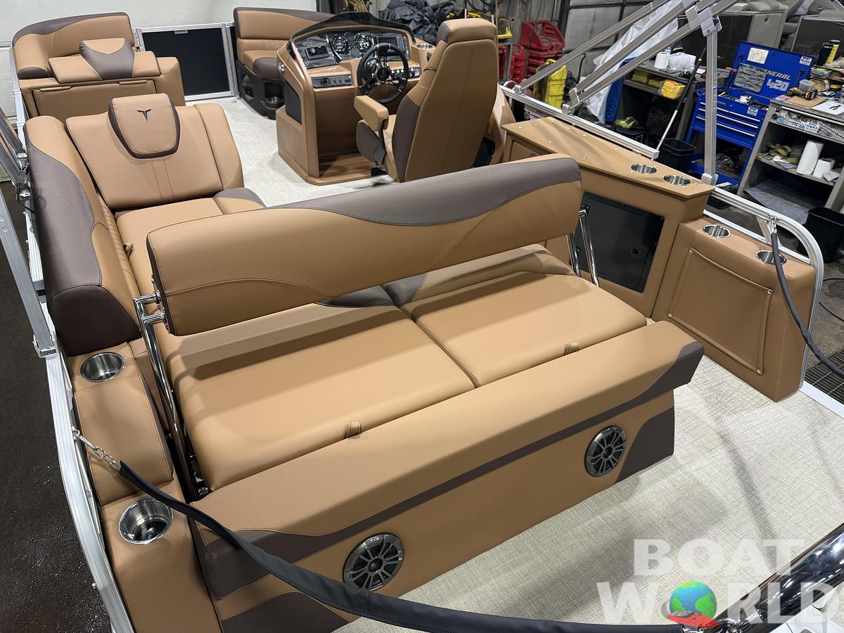 2026 Tahoe Pontoons LTZ 2185 Cruise Rear Bench (CRB) 