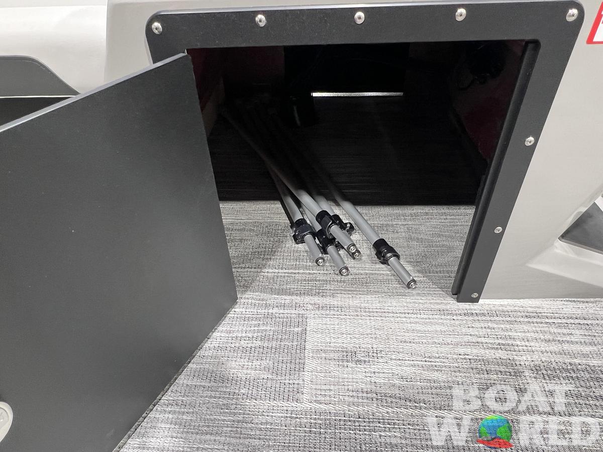 2026 Montego Bay 8522 BR DL Quad Lounger & Honda 4-Stroke $39995