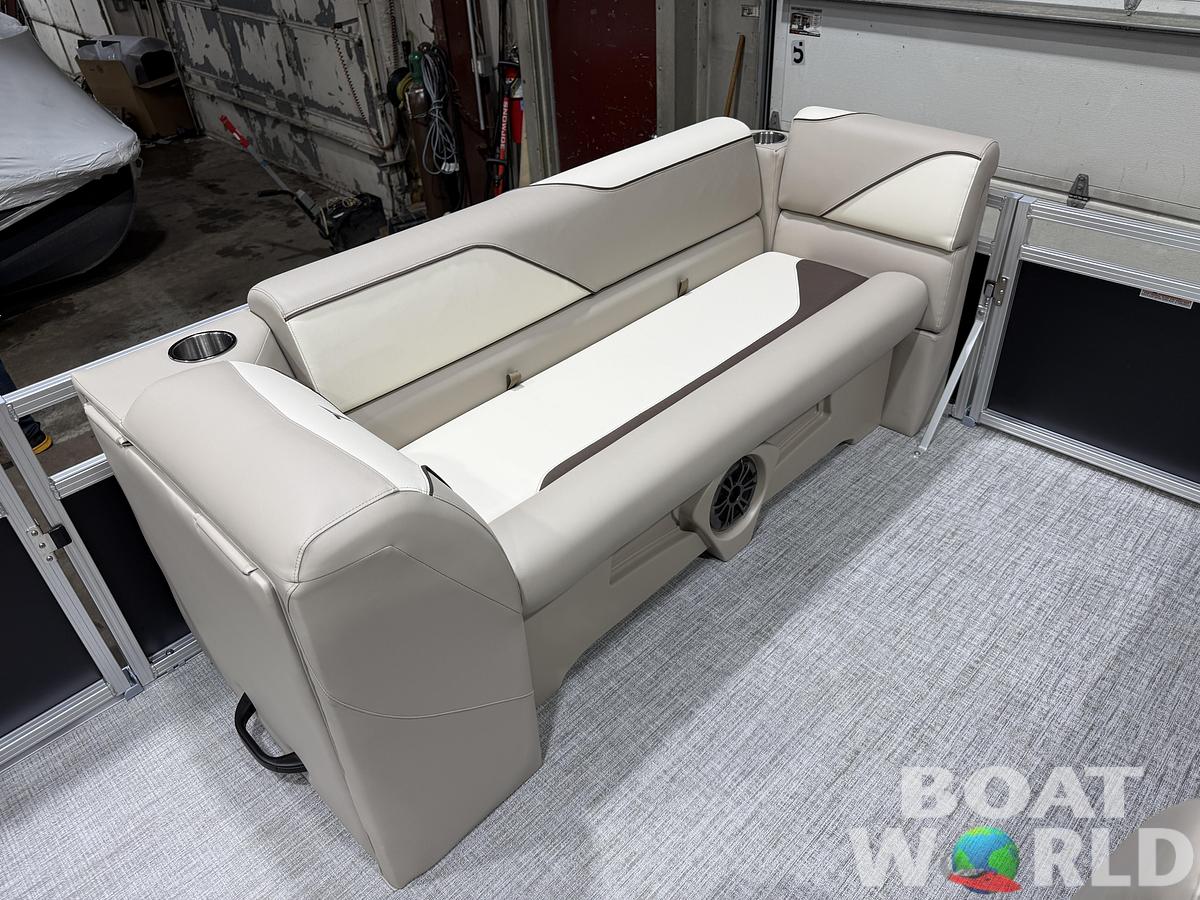 2026 Tahoe Pontoons Sport 2180 Quad Lounge