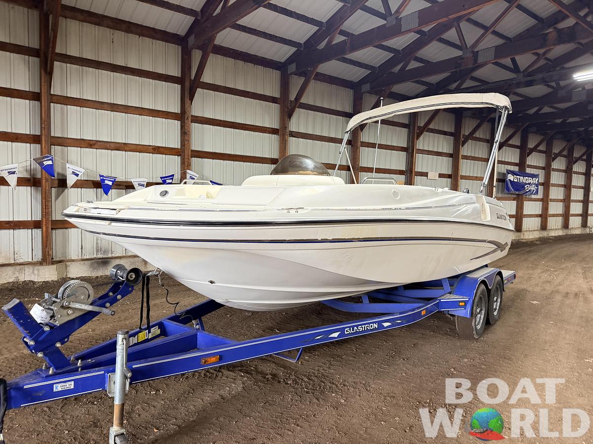 Used 2003 Glastron DX215 Deck Boat & 220HP 5.0L Volvo/Penta with Tandem Axle Trailer -$9,995