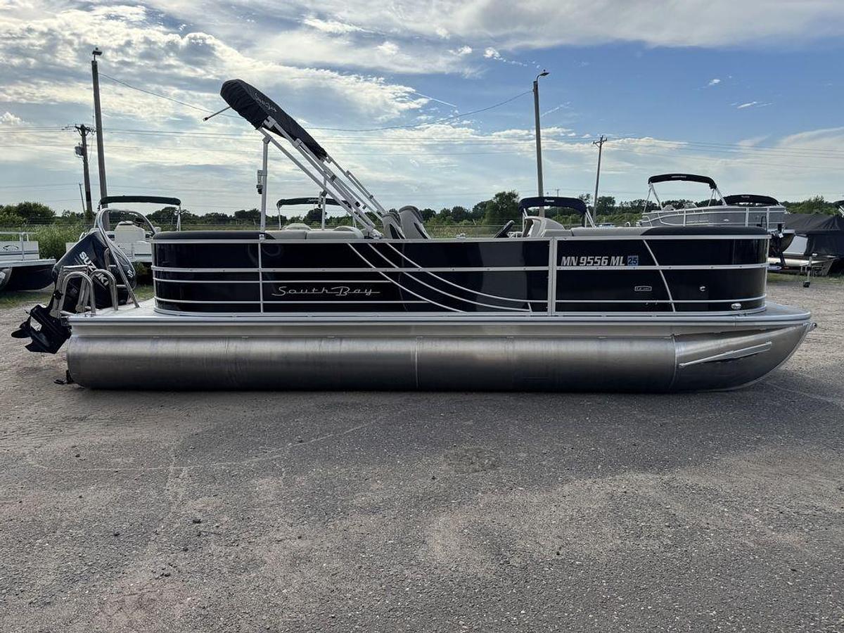 Used 2023 South Bay 224RS LE Pontoon & 140HP Suzuki 4-Stroke EFI