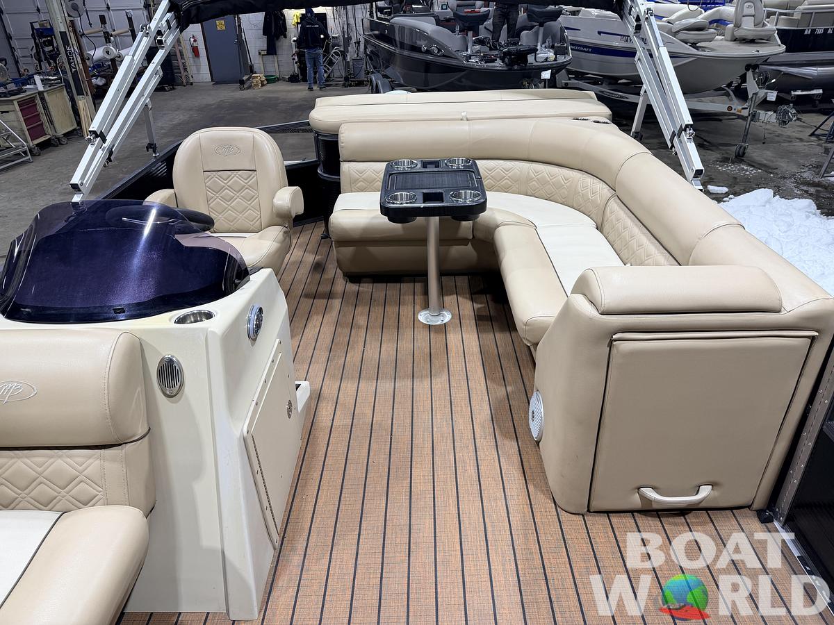 Used 2020 Montego Bay C8520 Cruise DLX