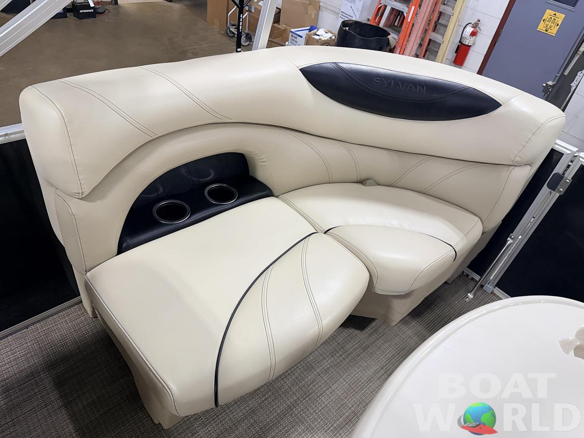 Used 2019 Sylvan MIrage 820 LZ Quad Lounge & 90HP Yamaha -$27,995
