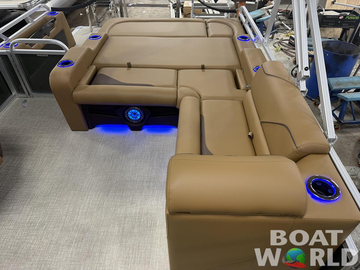 2026 Tahoe Pontoons Sport 2385 Swingback (VRB) Tritoon & Honda 4-Stroke EFI