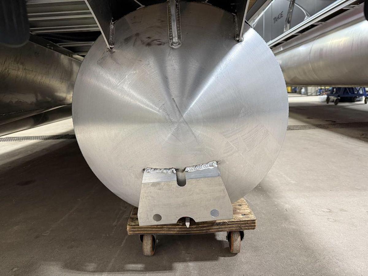 2025 Bentley Pontoons Legacy 200 Navigator Quad Lounge & Honda 4-Stroke EFI