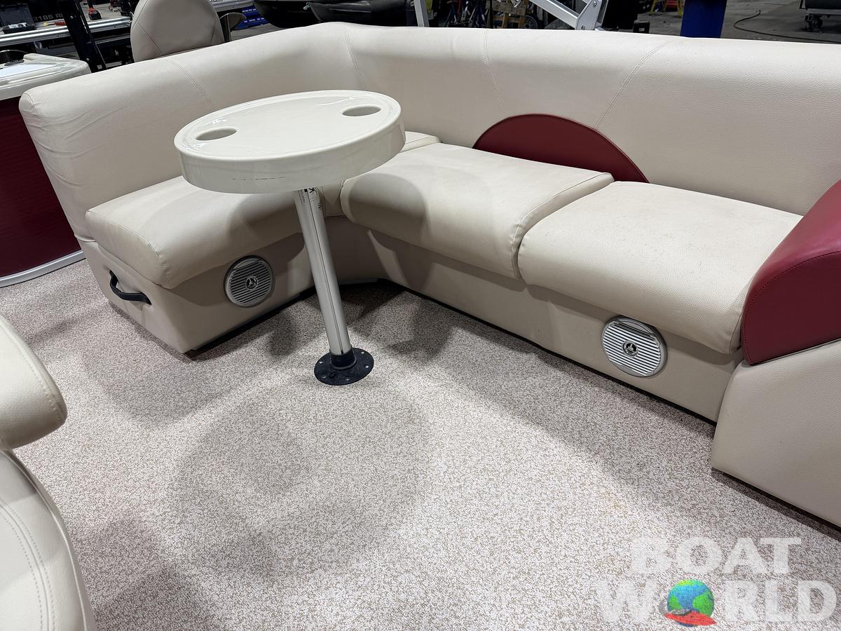 Used 2016 Weeres 200 Allure Fish Pontoon