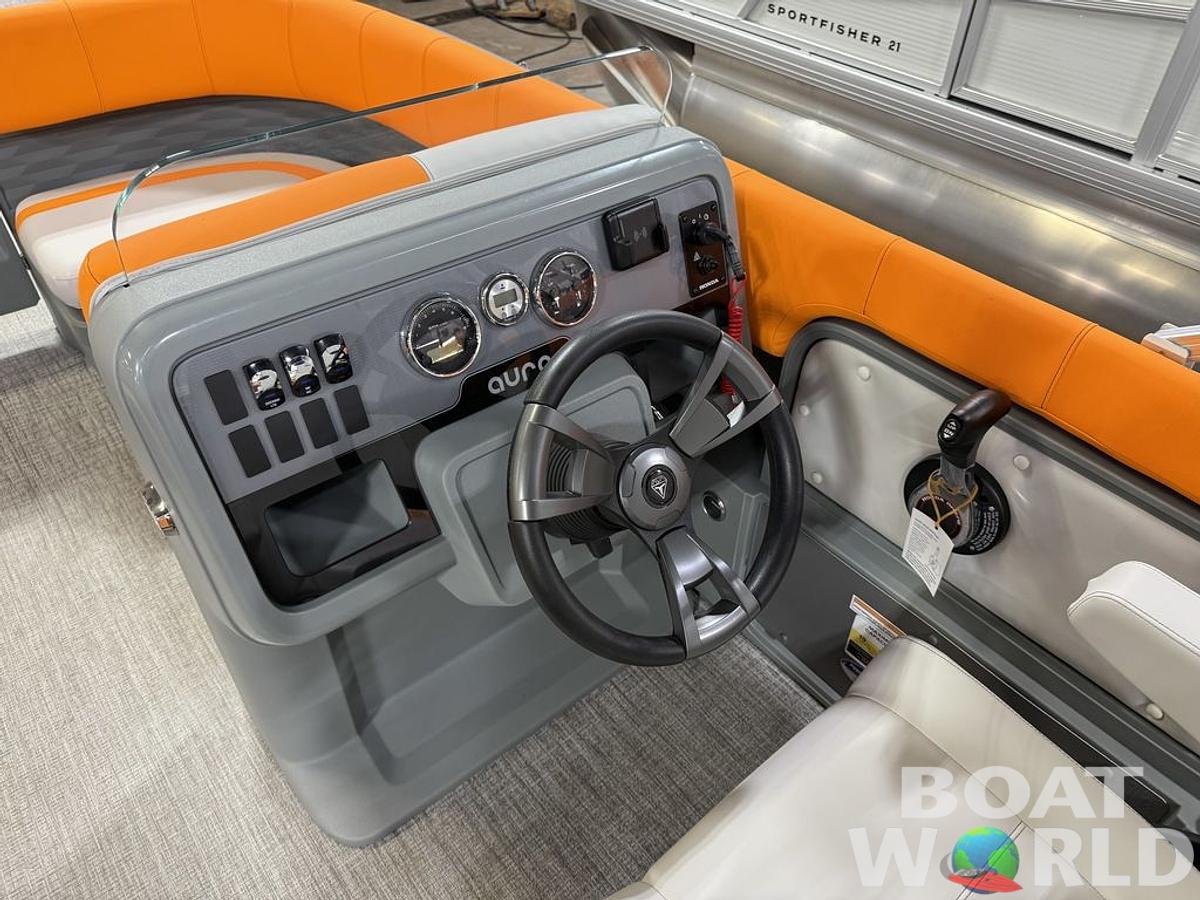 2025 Tahoe Pontoons Aura 2185 Quad Lounge & 90HP 4-Stroke EFI