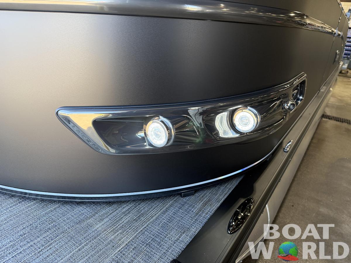 2026 Tahoe Pontoons Cascade 2385 Swingback (VRB) Tritoon 