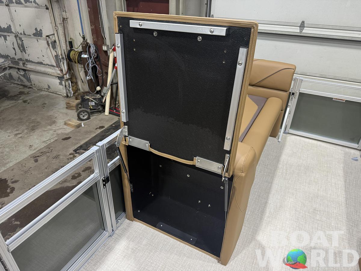 2026 Tahoe Pontoons Sport 2180 Quad Lounge