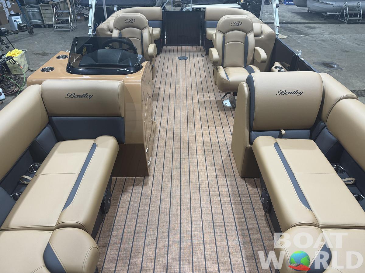 2026 Bentley Legacy 220 Navigator Quad Lounge Pontoon $36995
