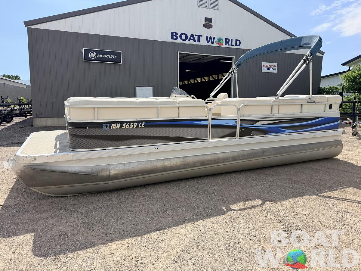 Used 2000 Bennington 2275 LX & 50HP Mercury 4Stroke -$12,995