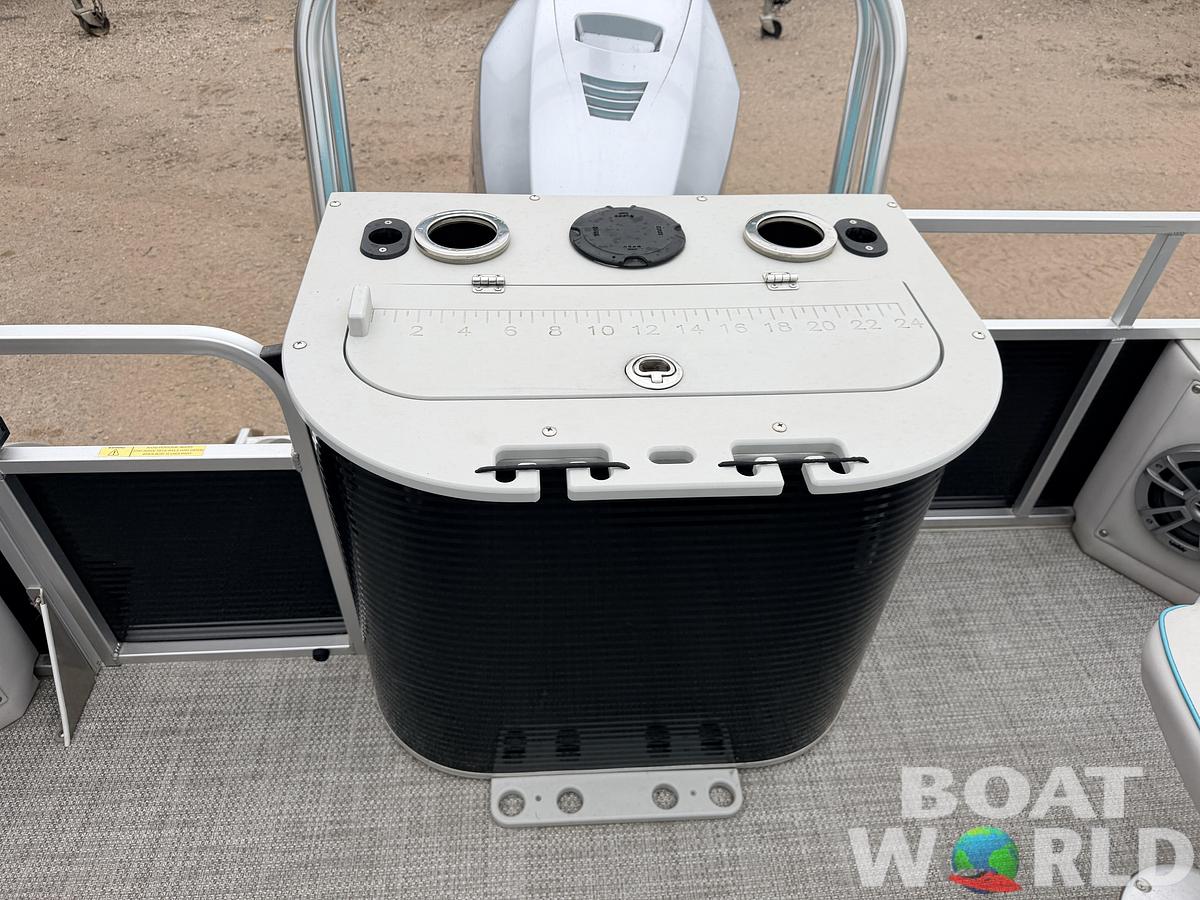 Used 2019 Qwest 822 Fish & Cruise Tritoon & 150HP Honda 4Stroke - $39,995