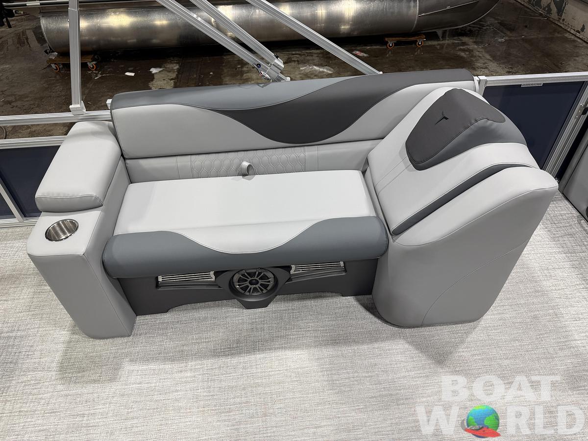 2026 Tahoe Pontoons LTZ 2385 Elite Cruise