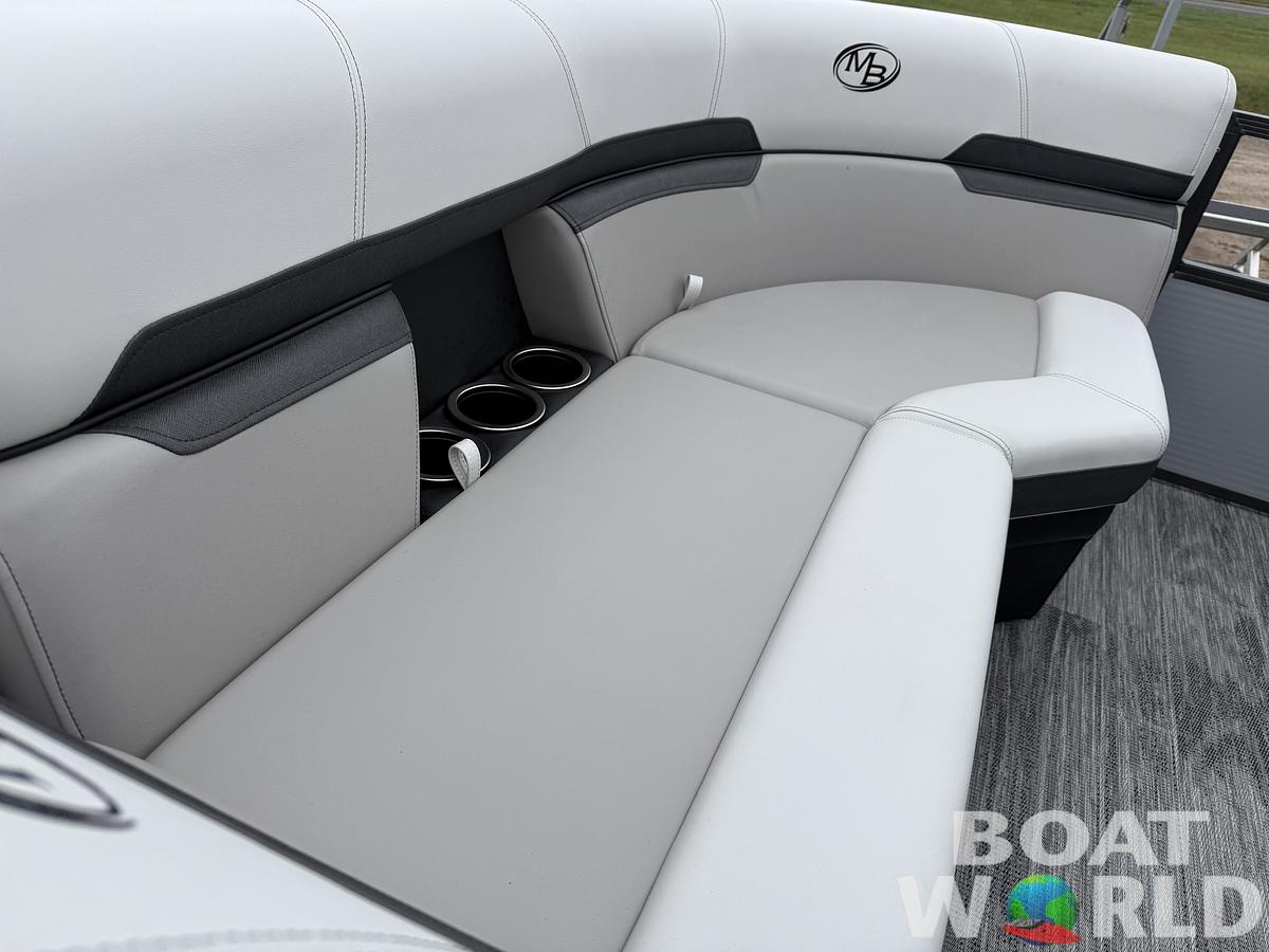 2025 Montego Bay 8522 Fish & Cruise Tritoon & Honda 150HP 4-Stroke EFI