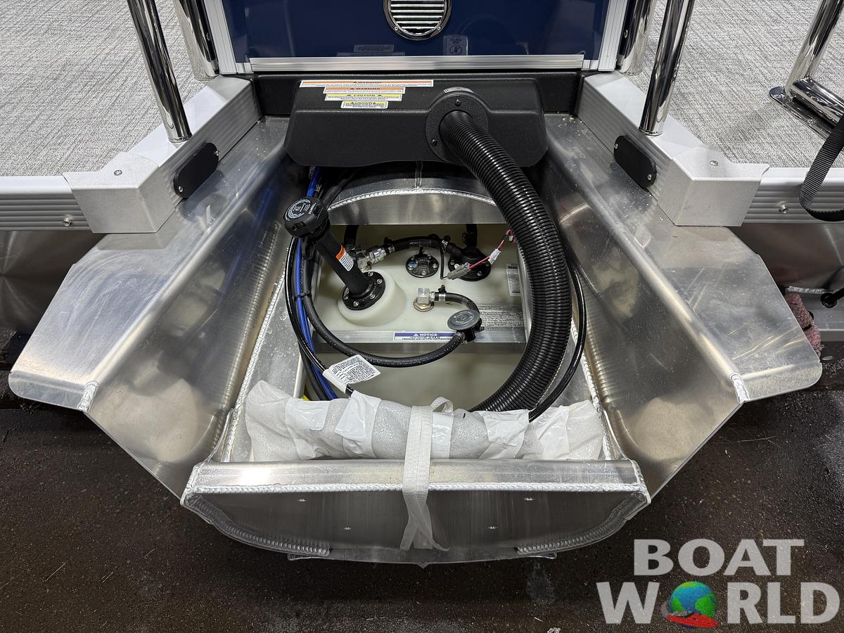 2026 Tahoe Pontoons LTZ 2385 Quad Lounge Tritoon