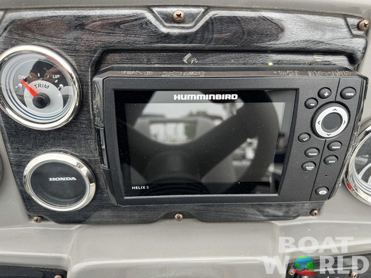 Used 2021 Tahoe Pontoons SLT 18' Quad Lounge & Honda 60HP 4-Stroke EFI