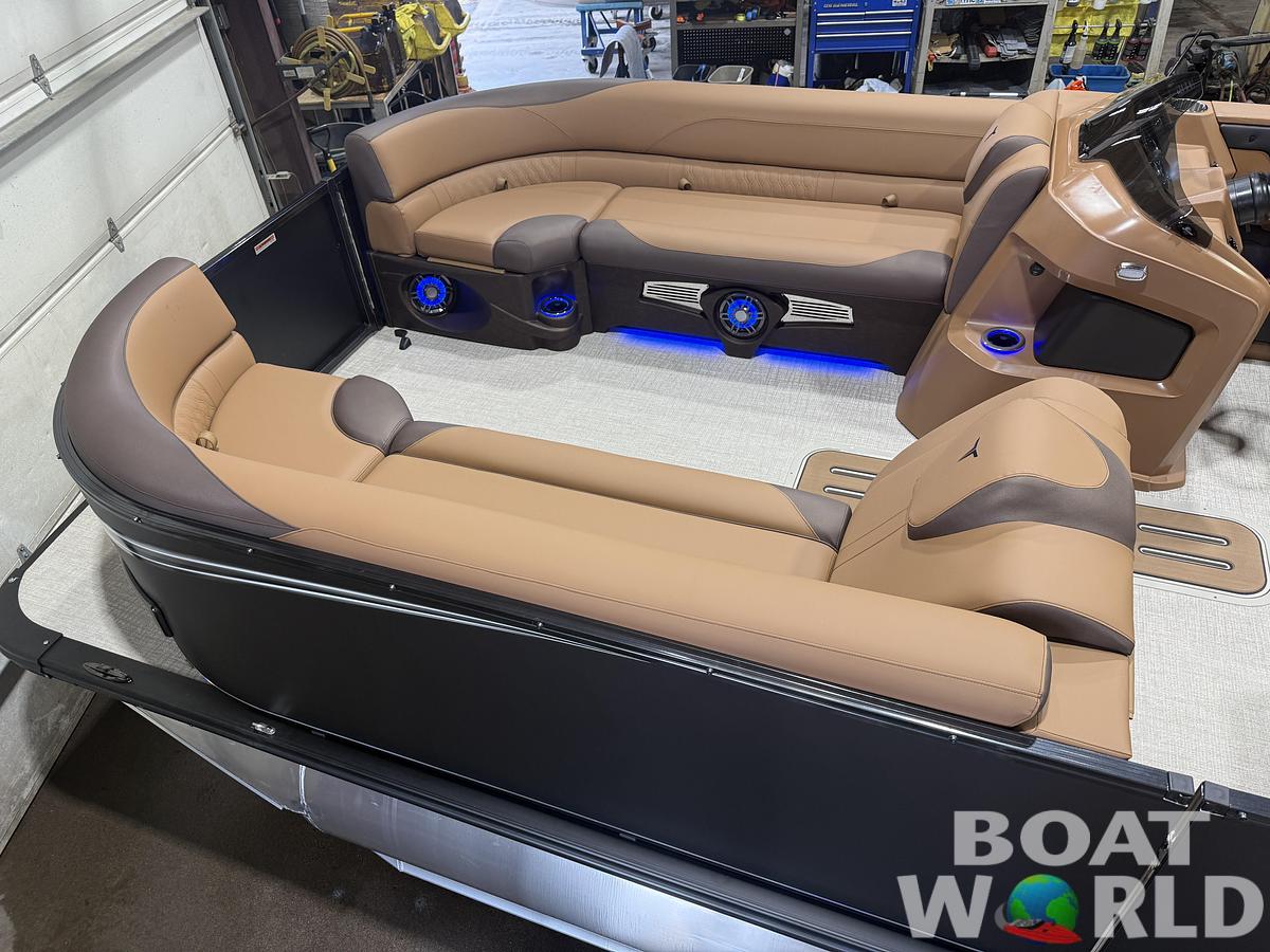 2027 Tahoe LTZ 2585 Elite Cruise Tritoon 300HP $69995